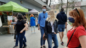 Vláda vyhlásila nouzový stav, platit začne v pondělí, bude 30 dnů