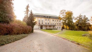 Výstava o bydlení na zlínském zámku byla prodloužena