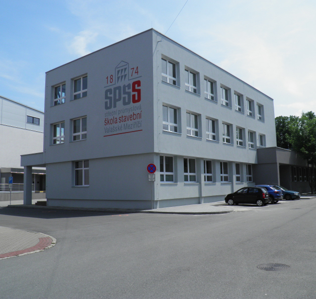 Zateplení budovy stavební průmyslovky ve ValMezu je hotové