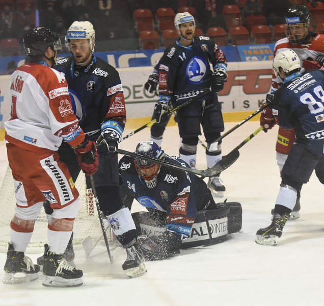 Liberec pustil do čela Spartu, prohrál doma