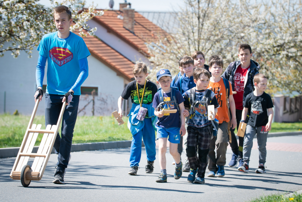 Velikonoční klepání také v Hrobicích