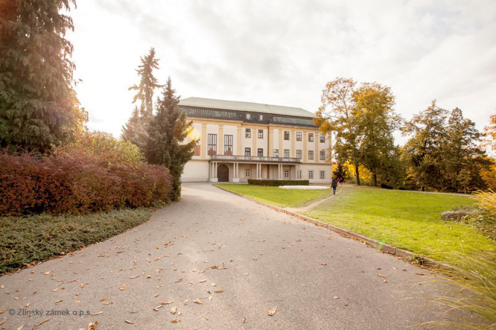 Výstava o bydlení na zlínském zámku byla prodloužena